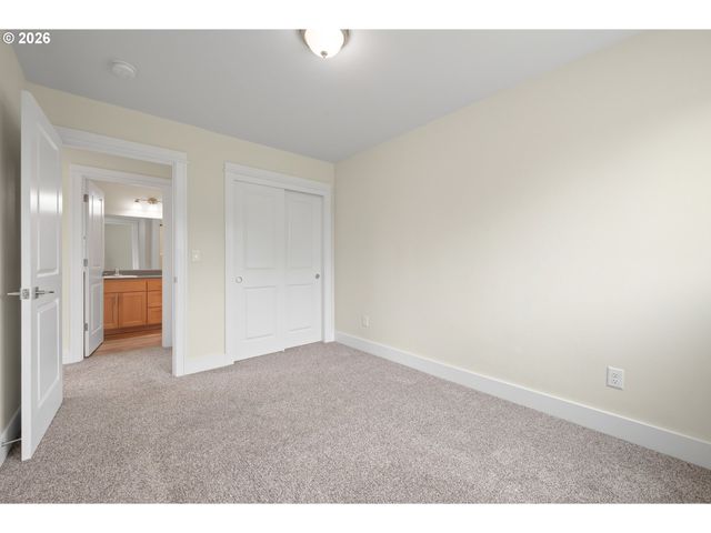 2519 JUSTINE Ln, Eugene, OR 97404