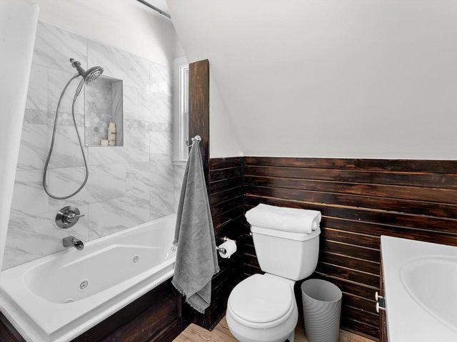 605 East Riverside DRIVE, Kohler, WI 53044