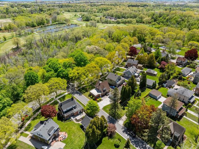 605 East Riverside DRIVE, Kohler, WI 53044