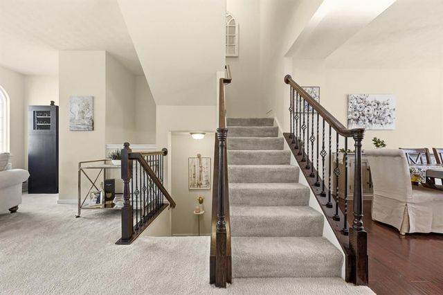 601 Pointe View DRIVE, Adams Twp, PA 16046