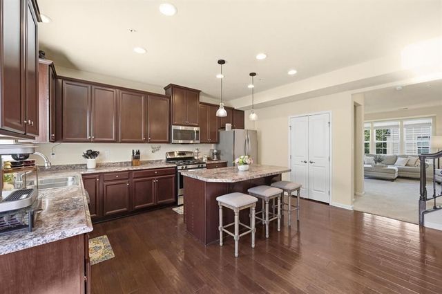 601 Pointe View DRIVE, Adams Twp, PA 16046