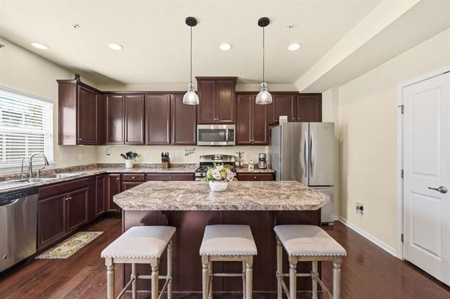 601 Pointe View DRIVE, Adams Twp, PA 16046