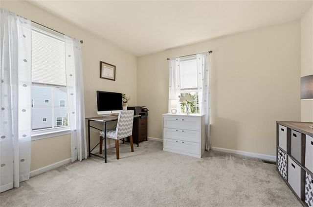 601 Pointe View DRIVE, Adams Twp, PA 16046