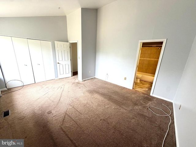 5053 COLBURN TER, Hyattsville, MD 20782