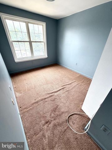 5053 COLBURN TER, Hyattsville, MD 20782