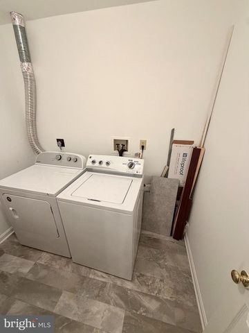 5053 COLBURN TER, Hyattsville, MD 20782