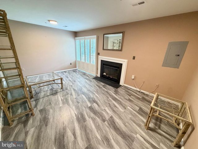5053 COLBURN TER, Hyattsville, MD 20782