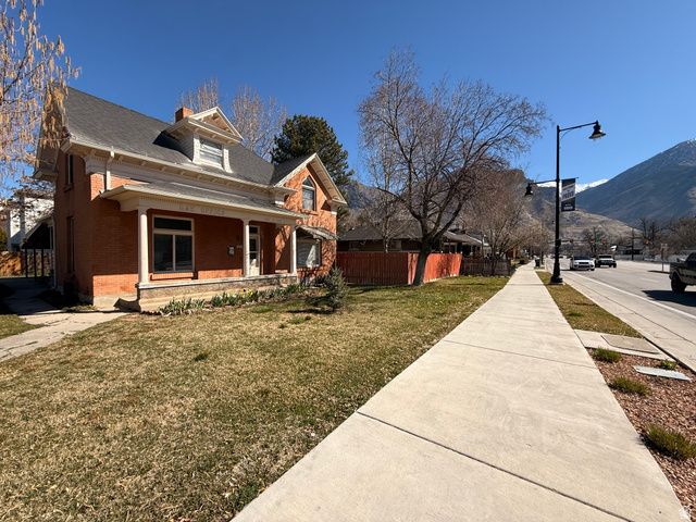 305 E 300 S, Provo, UT 84606