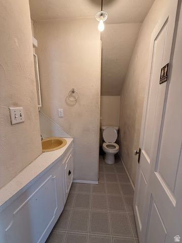 305 E 300 S, Provo, UT 84606