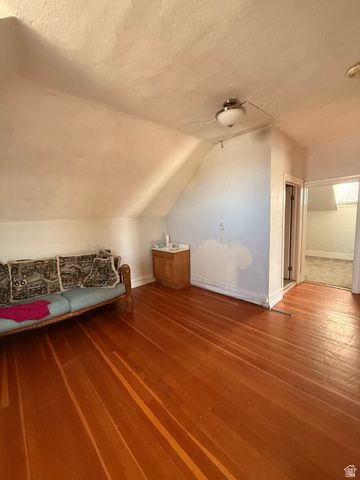 305 E 300 S, Provo, UT 84606