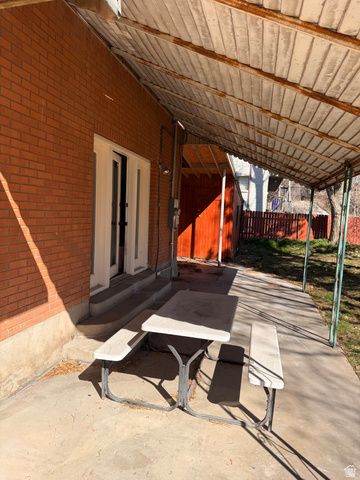 305 E 300 S, Provo, UT 84606