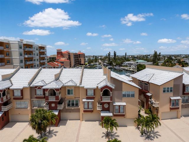 116 131ST AVENUE E F, Madeira Beach, FL 33708