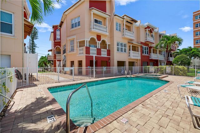 116 131ST AVENUE E F, Madeira Beach, FL 33708