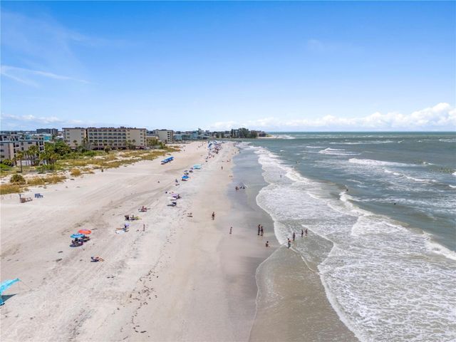 116 131ST AVENUE E F, Madeira Beach, FL 33708