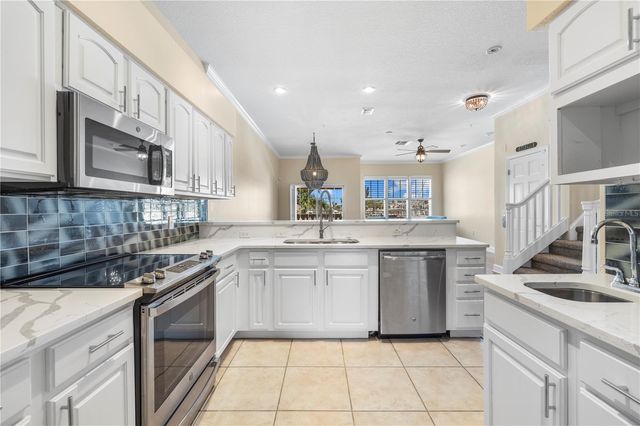 116 131ST AVENUE E F, Madeira Beach, FL 33708