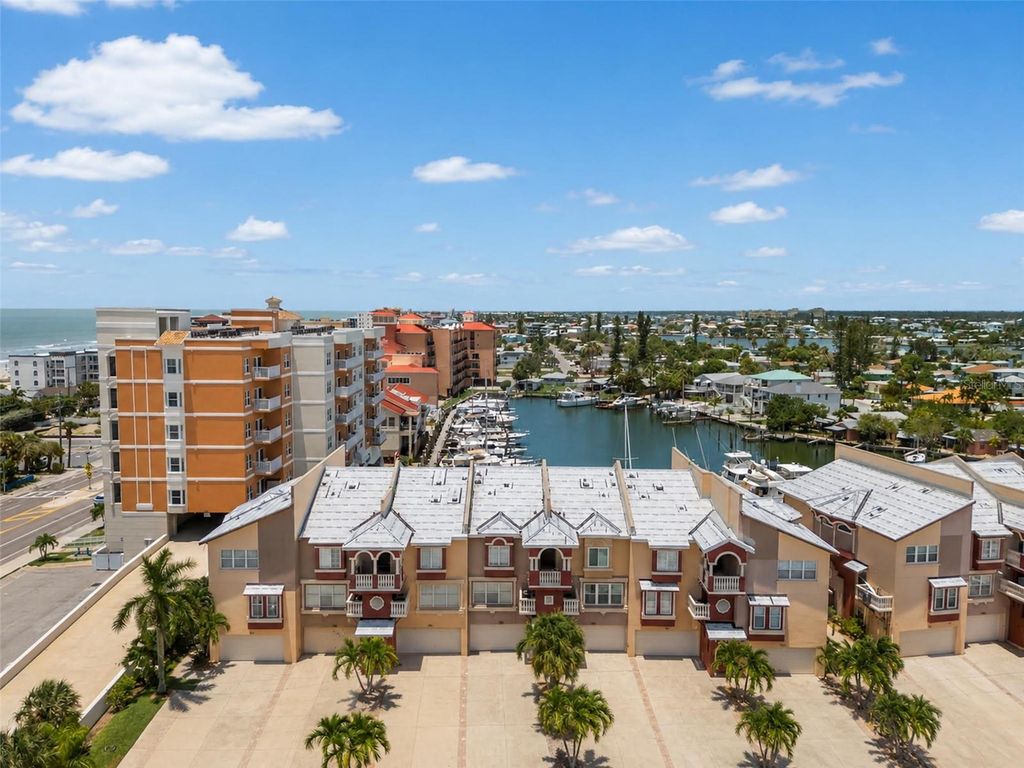 116 131ST AVENUE E F, Madeira Beach, FL 33708