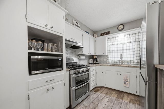3252 N Coolidge Ave, Wichita, KS 67204