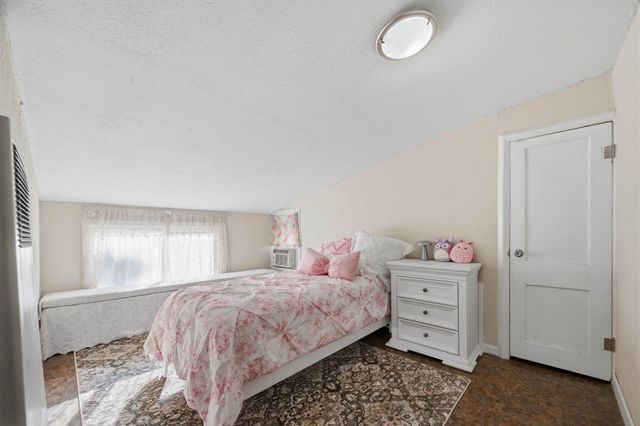 3252 N Coolidge Ave, Wichita, KS 67204