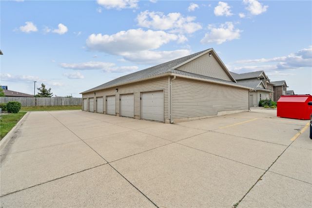 3150 Wilson Avenue SW 7, Cedar Rapids, IA 52404