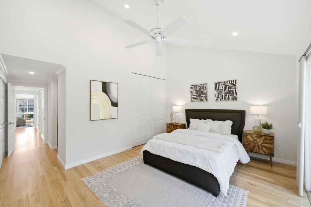 Image 18 of property listing at 3194 La Mesa Drive, San Carlos, CA 94070