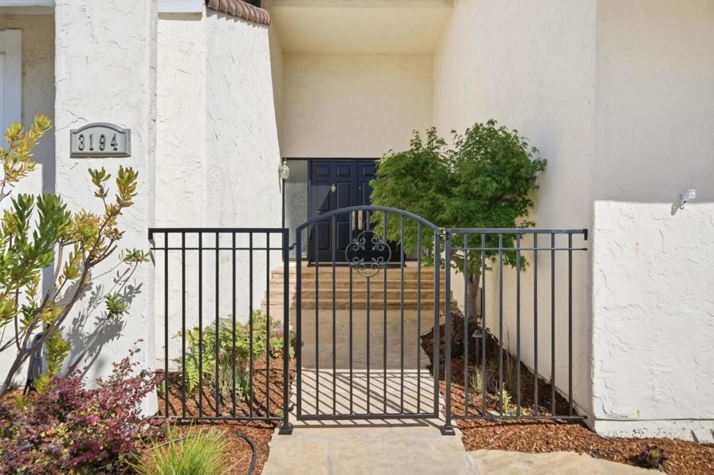 Image 2 of property listing at 3194 La Mesa Drive, San Carlos, CA 94070