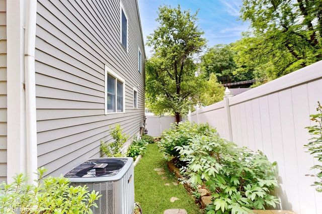 50 Snowden Avenue, Ossining, NY 10562
