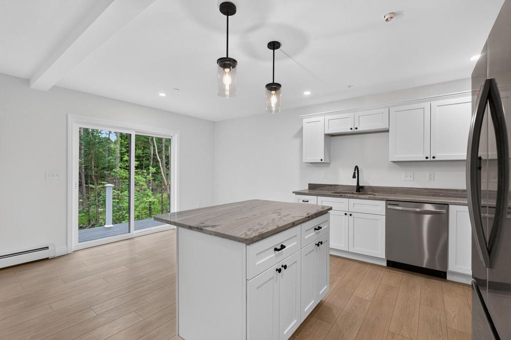 14A Coppice Grove Drive 7, Gray, ME 04039 — photo 2