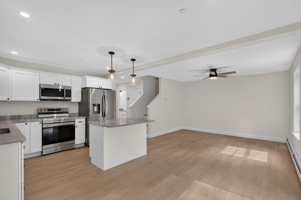 14A Coppice Grove Drive 7, Gray, ME 04039 — photo 5