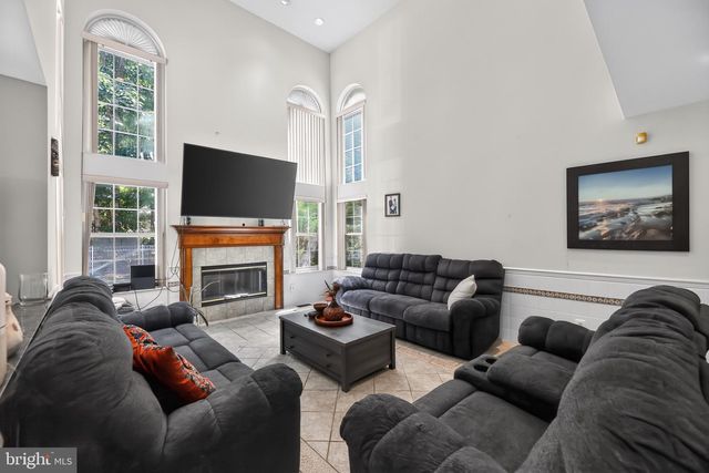 11 LANE OF ACRES, Shamong, NJ 08088