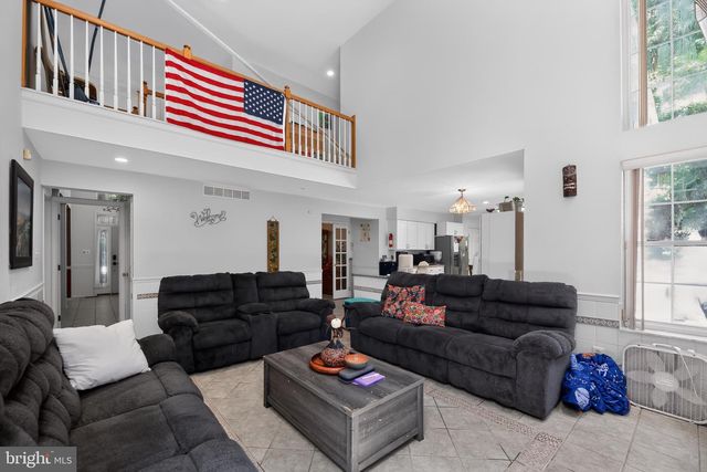 11 LANE OF ACRES, Shamong, NJ 08088