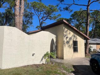 613 61ST AVENUE TERRACE E 613, Bradenton, FL 34203