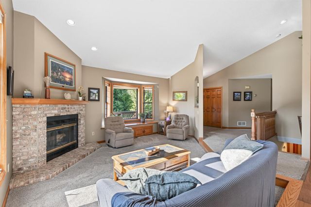 21245 Gypsy Valley Road, Nowthen, MN 55303