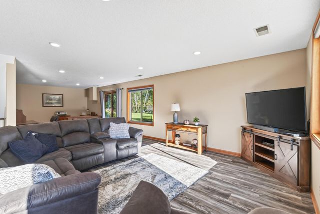 21245 Gypsy Valley Road, Nowthen, MN 55303