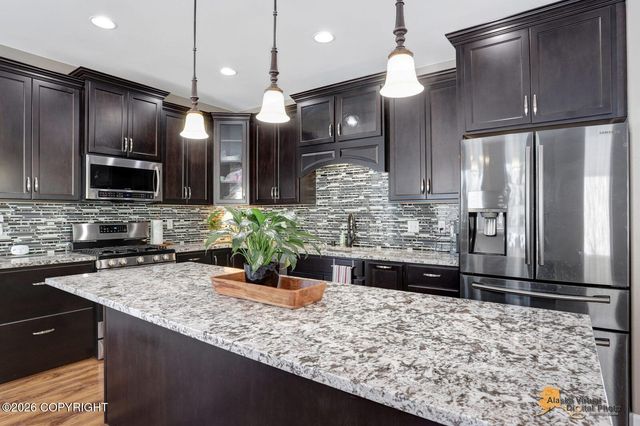 7503 S Fiskari Drive, Wasilla, AK 99623