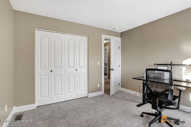 7503 S Fiskari Drive, Wasilla, AK 99623