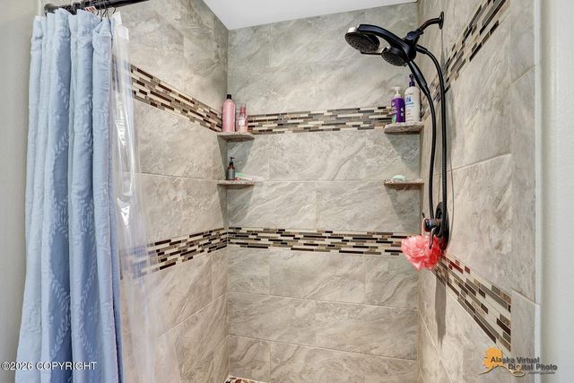 7503 S Fiskari Drive, Wasilla, AK 99623