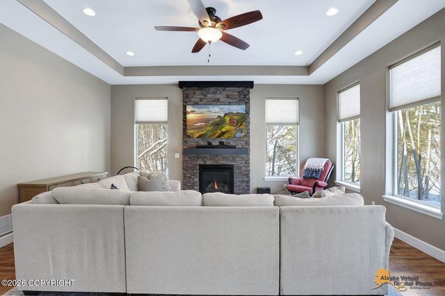 7503 S Fiskari Drive, Wasilla, AK 99623