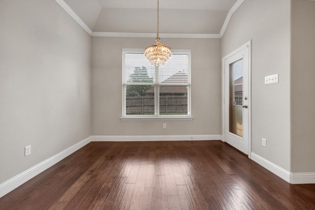 1428 Mesa Crest Drive, Fort Worth, TX 76052