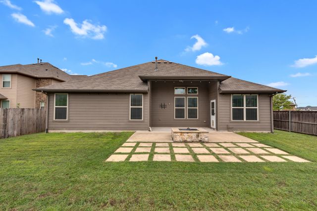 1428 Mesa Crest Drive, Fort Worth, TX 76052