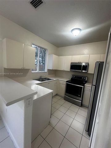 2912 SE 15th Rd 56, Homestead, FL 33035