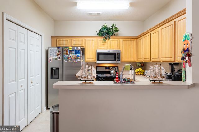 136 Camry Lane, Grayson, GA 30017