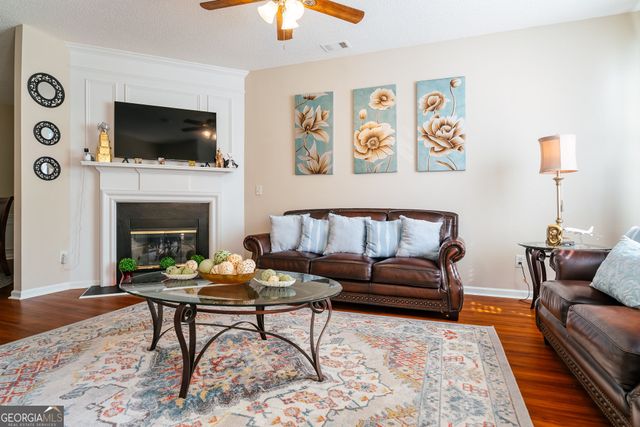 136 Camry Lane, Grayson, GA 30017
