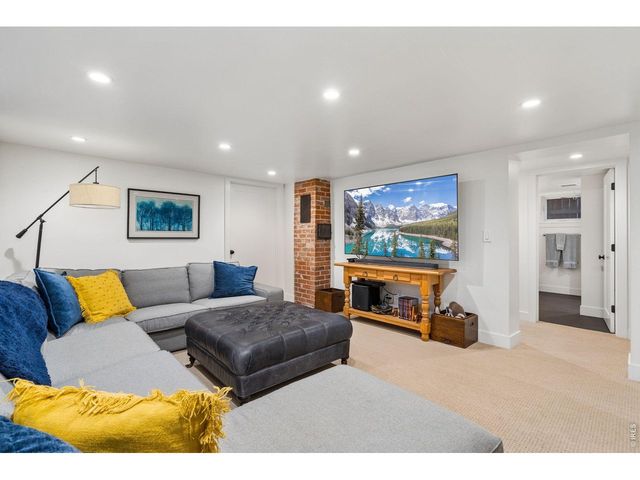 219 E Elizabeth St, Fort Collins, CO 80524