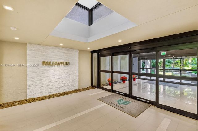 181 Crandon Blvd 106, Key Biscayne, FL 33149