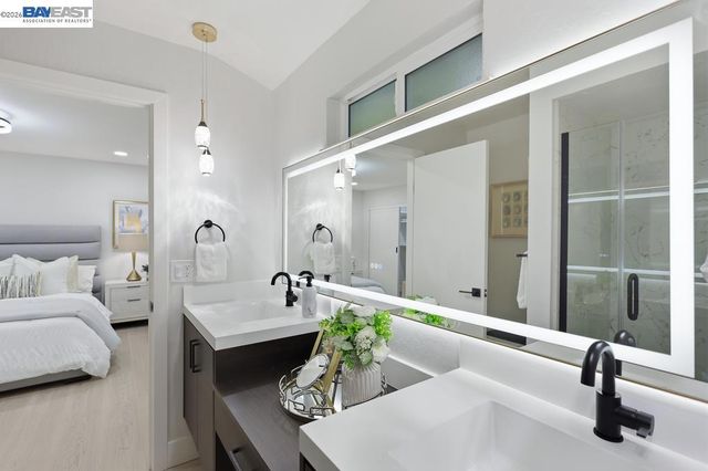 74 74 Hazelnut Ct, San Ramon, CA 94583