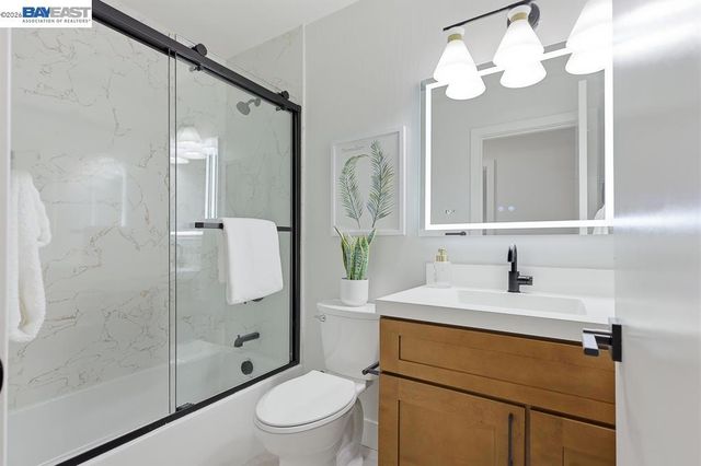 74 74 Hazelnut Ct, San Ramon, CA 94583