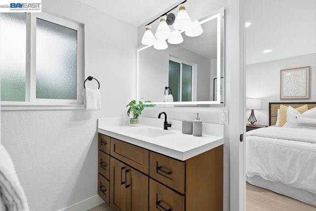 74 74 Hazelnut Ct, San Ramon, CA 94583