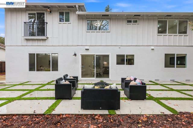 74 74 Hazelnut Ct, San Ramon, CA 94583