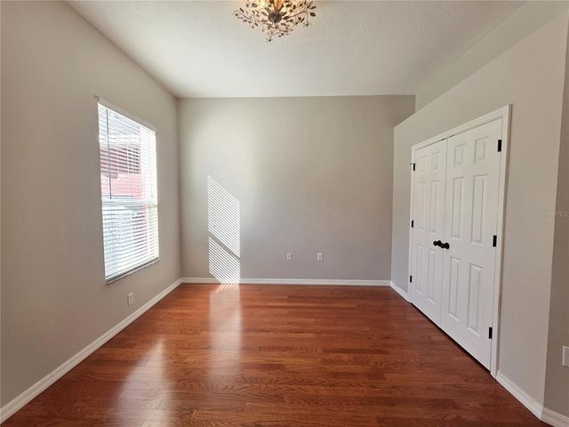 511 CROWNED EAGLE COURT, Valrico, FL 33594