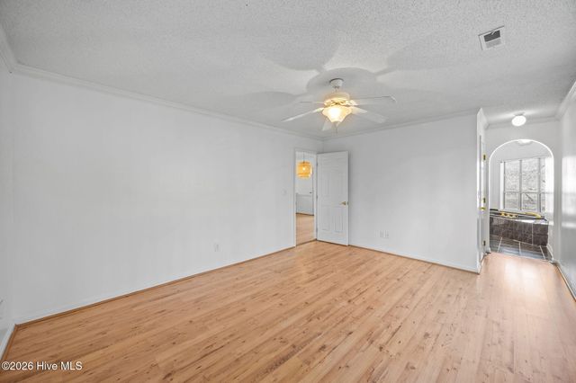 607 Spring Forest Road G, Greenville, NC 27834